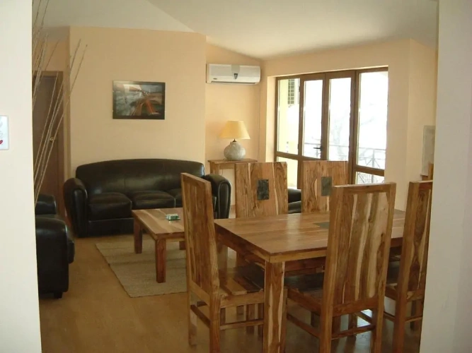 2 Bedrooms Apartment with balcony