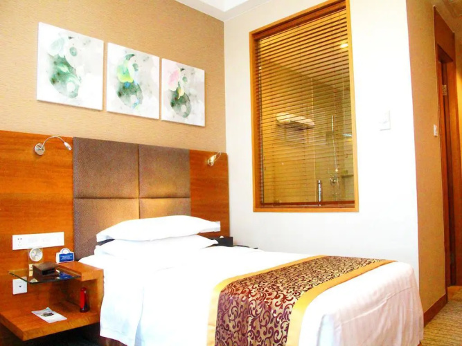 Coro Hotel @ Chongqing Fortune Plaza
