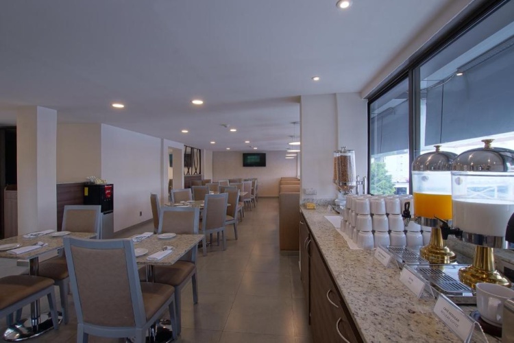 Econo Express Hotel photo 16
