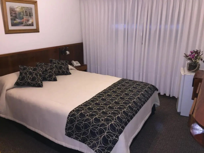 Hotel Morales