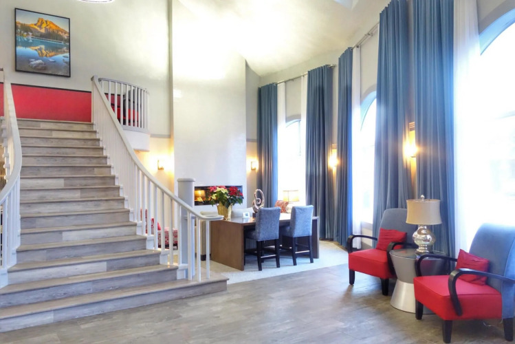 Best Western Plus Regency Inn & Conference CentreOver view