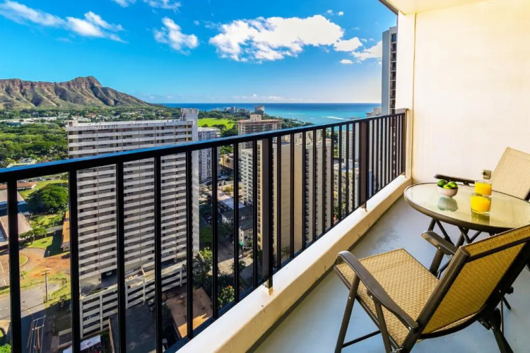 30Th Fl. Ocean View, Short Walk To Beach, Parking