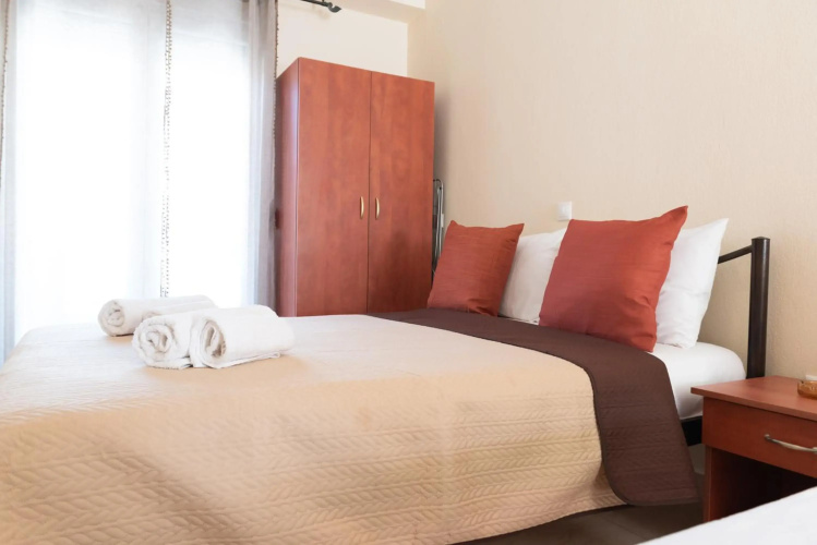 Evdokia's Apartments and Rooms