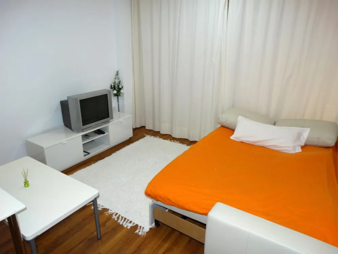 Laportilla Apartments by JITKey