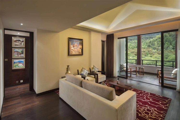 Hilton Linzhi Resort