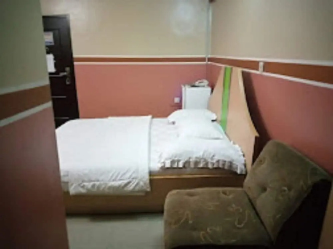 Emerald Hotel