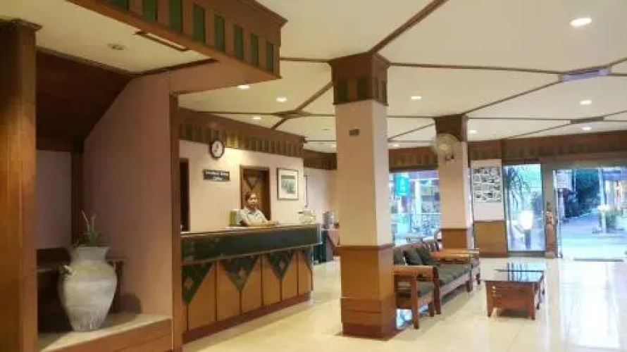 Sawasdipong Hotel
