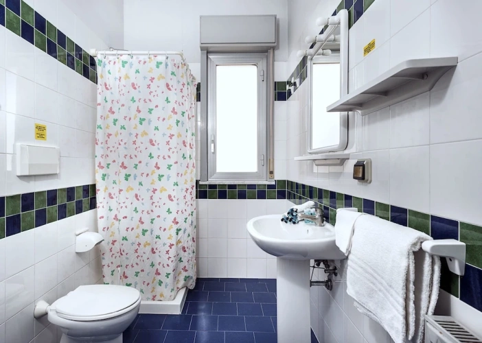 1 Bedroom Comfort Double Basement room