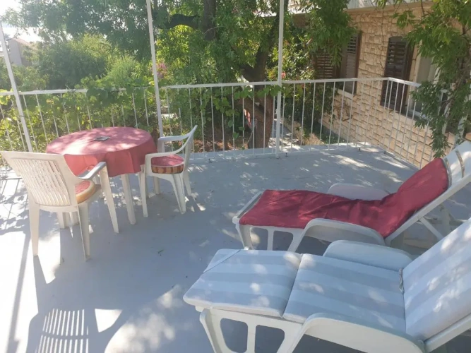 1 Bedroom Apartment with sea view
