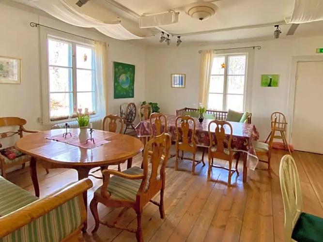 Fridhem Vandrarhem/Hostel