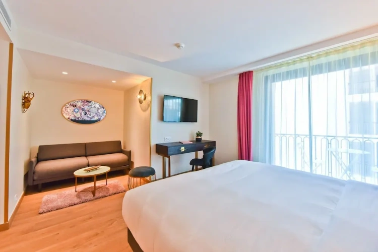 Prestige Triple room with balcony
