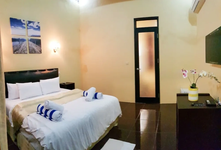 Deluxe Double room with pool view
