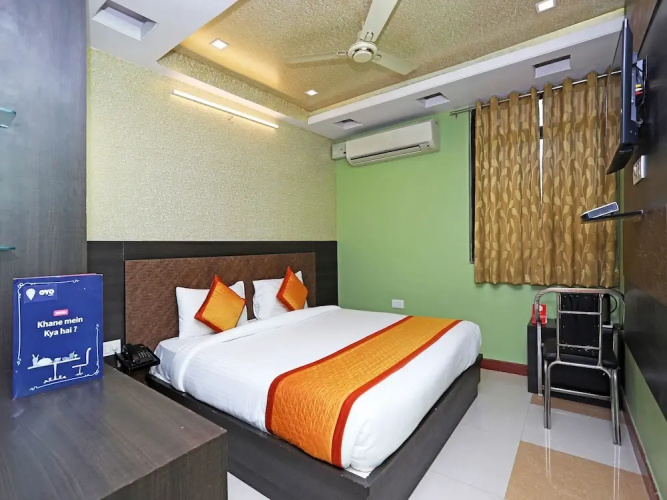 Fabhotel Sanjay Palace
