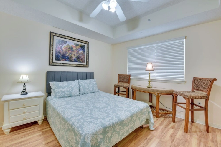 3 Bedrooms Apartment