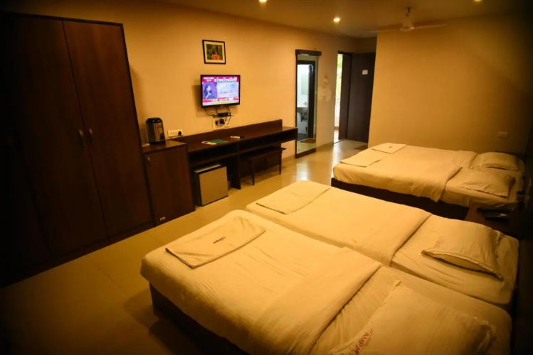 Hotel Campal