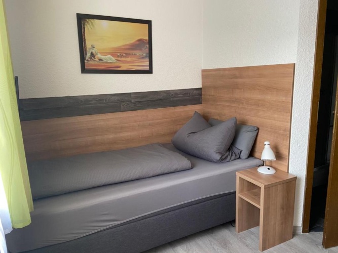 Standard Single room