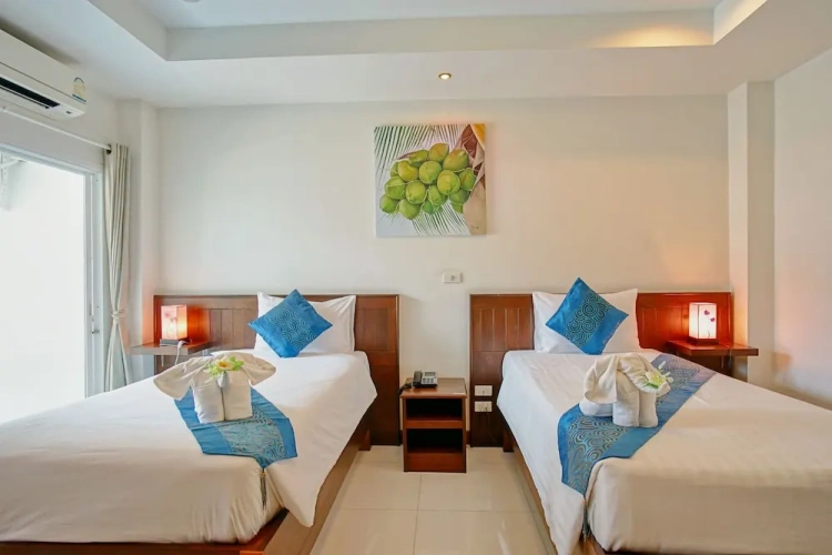Superior Twin room with balcony