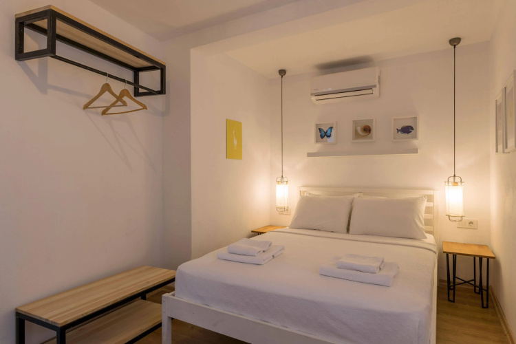 Daphnis Hotel
