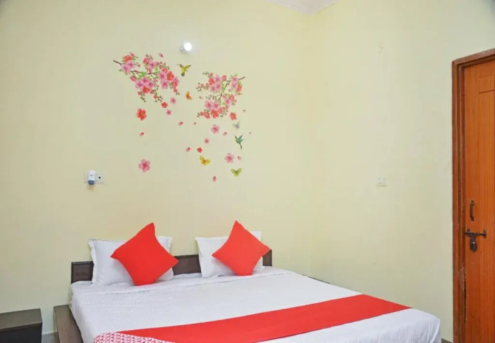 Red Cliff By OYO Rooms