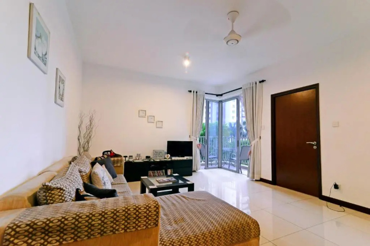On 320 Apartment