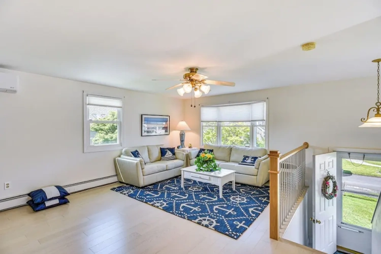 2 Bedrooms Cottage