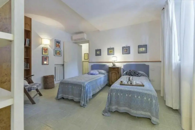 Villa Chris