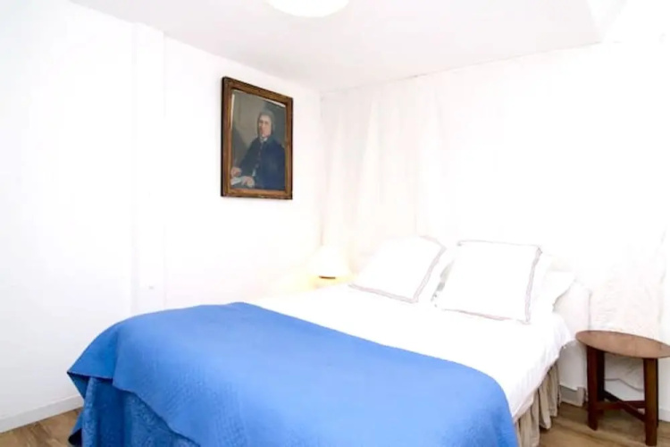 House With 4 Bedrooms in Paris, With Wifi