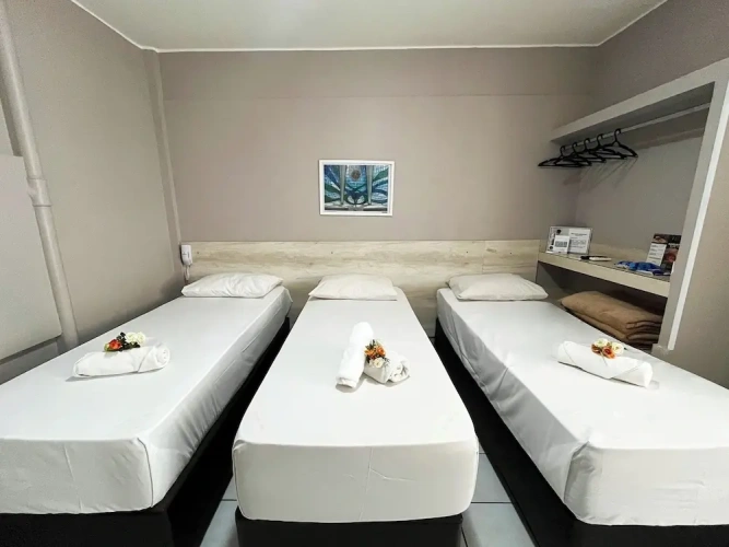 Standard Triple room