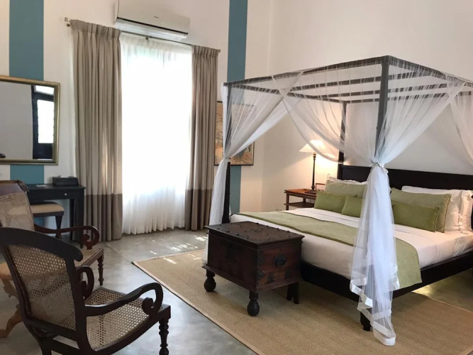 The Postcard Galle