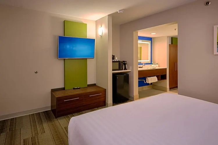 Double Suite with balcony and with mountain view