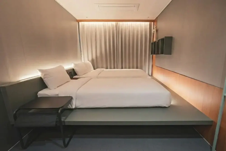 Standard Twin Family room