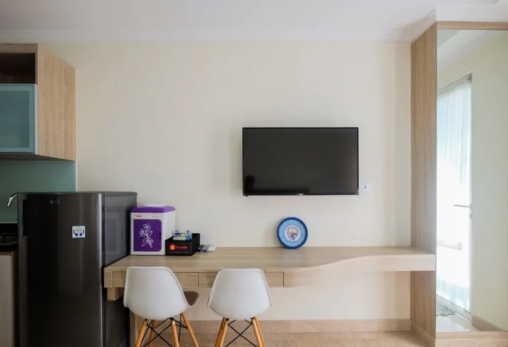 Modern Studio Menteng Park Apartment