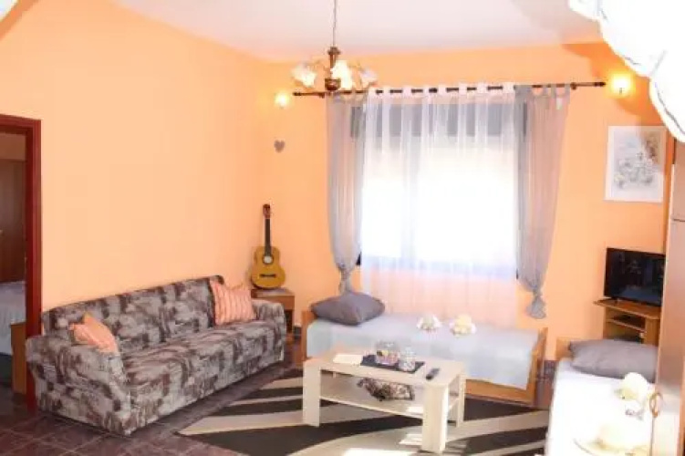 Apartment Buskulic