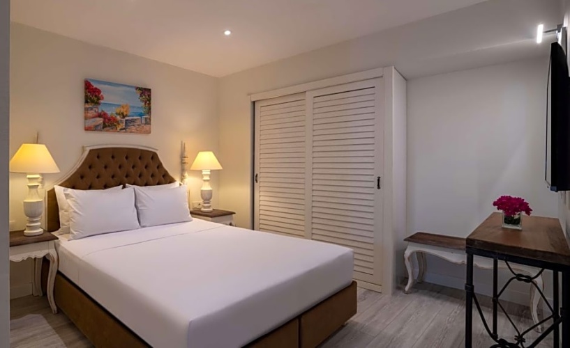 1 Bedroom Double Suite