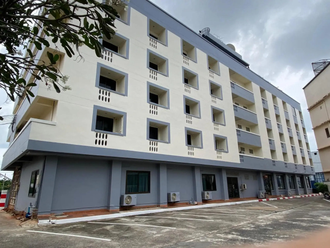 SR Hotel