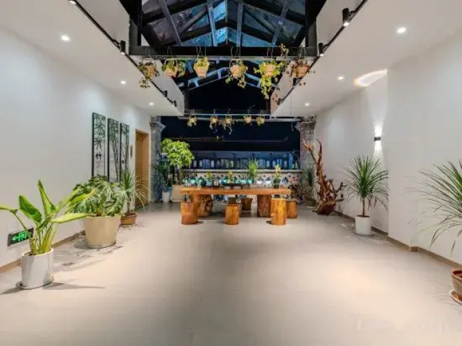Jianshui Jingyi Time Inn