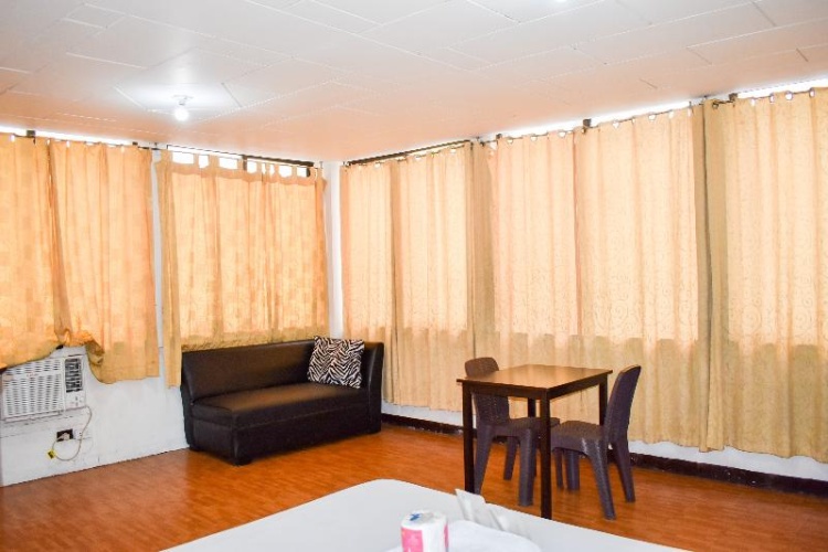 Standard Family room