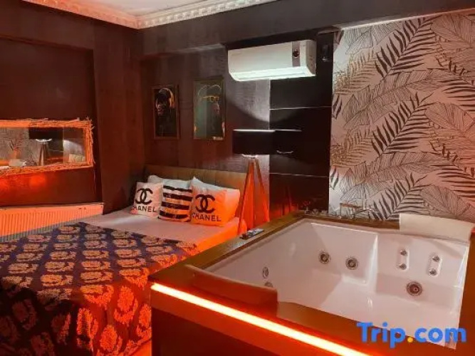 Royal Hotel Kumkapi