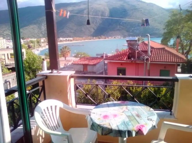 Standard Triple room with sea view