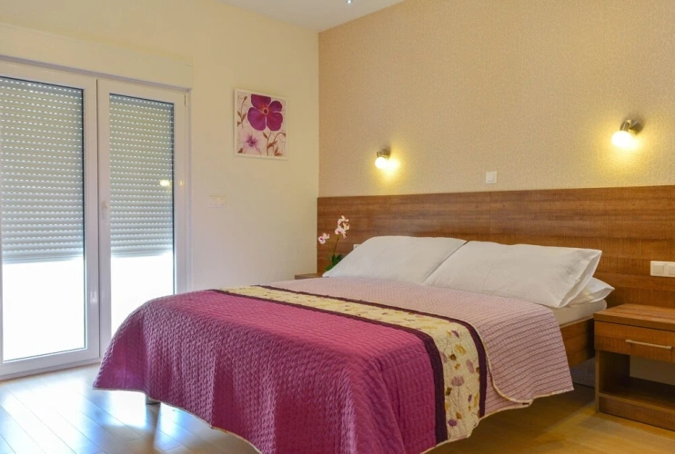 2 Bedrooms Deluxe Apartment