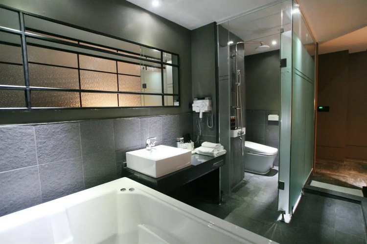 Valt Hotel