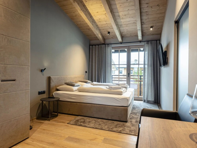 Penthousesuite Kr ndl mit Kamin Westendorf