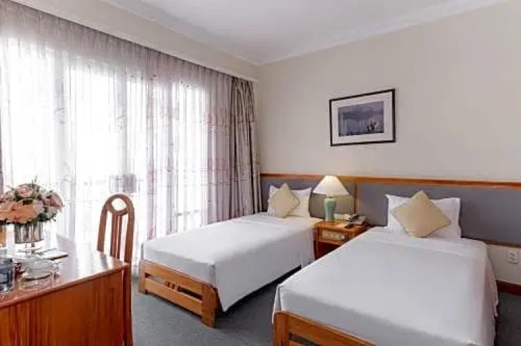 Deluxe Twin room with city view