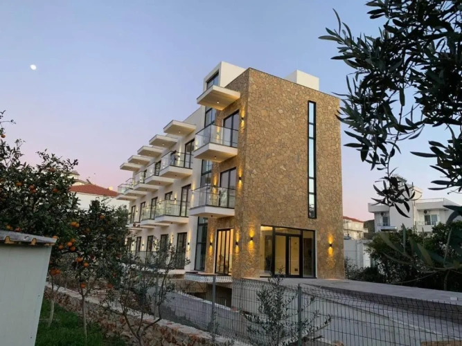 Standard Triple room with sea view