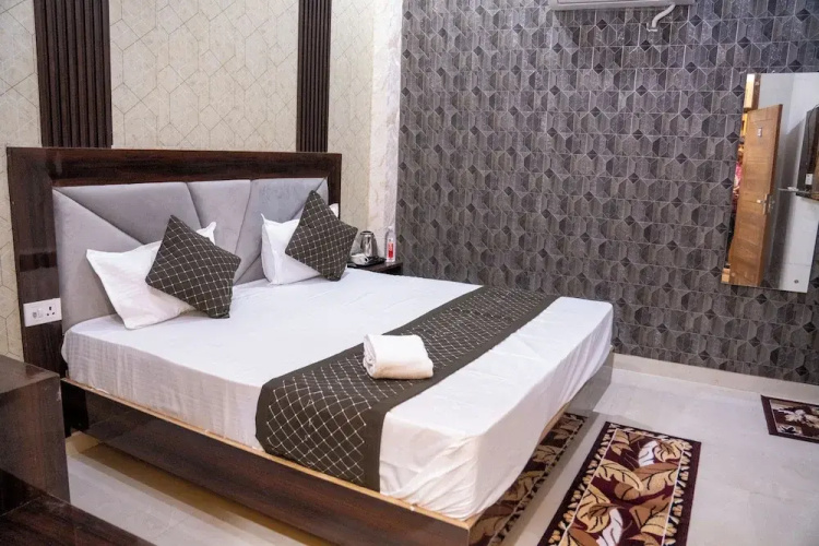 Sr Guest House