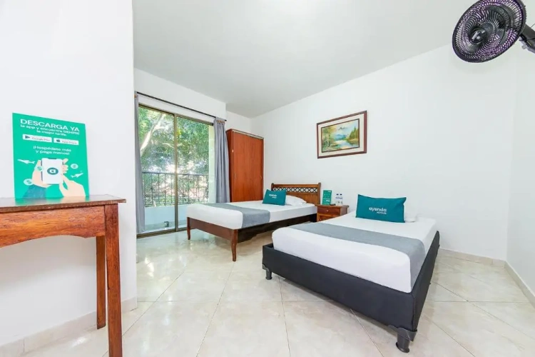 Standard Twin room