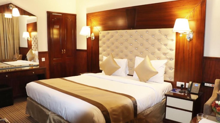 Standard Triple room
