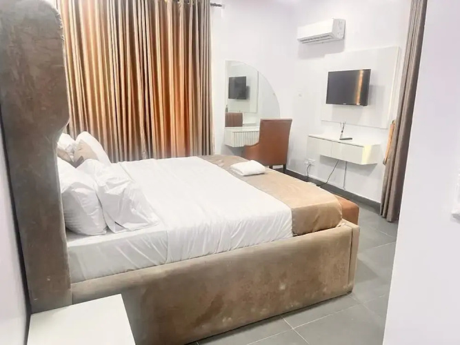 Service Apartment Hub