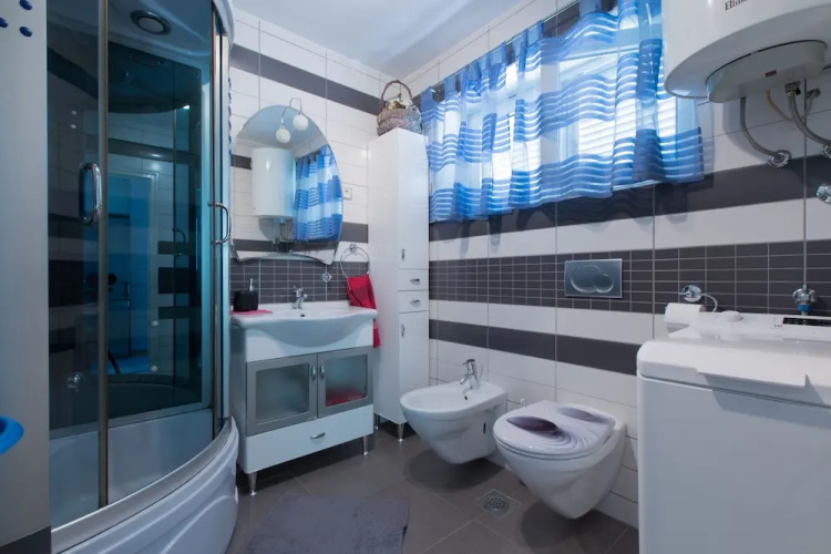 Apartment Mladenka