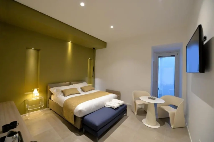 Deluxe Triple room